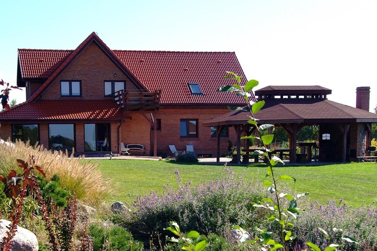 Mazury Caloroczny Dom Nad Jeziorem Do Wynajecia Z Wlasna Linia Brzegowa Pasym Zewnętrze zdjęcie