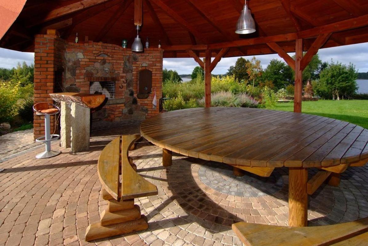 Mazury Caloroczny Dom Nad Jeziorem Do Wynajecia Z Wlasna Linia Brzegowa Pasym Zewnętrze zdjęcie